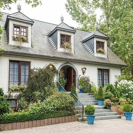 Hotel Steineweiher St. Vith エクステリア 写真
