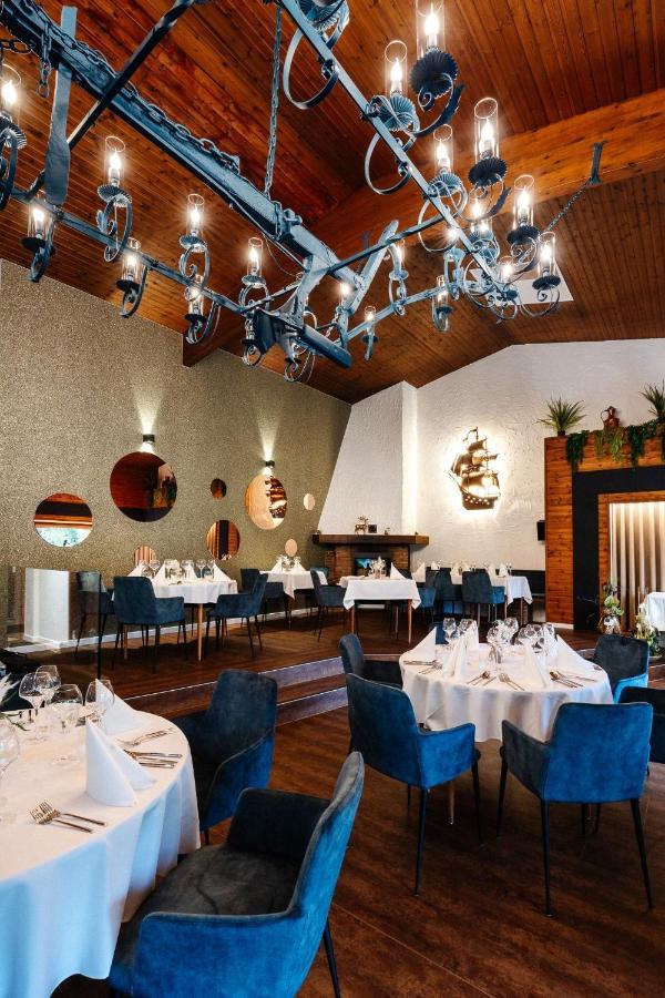 Hotel Steineweiher St. Vith エクステリア 写真