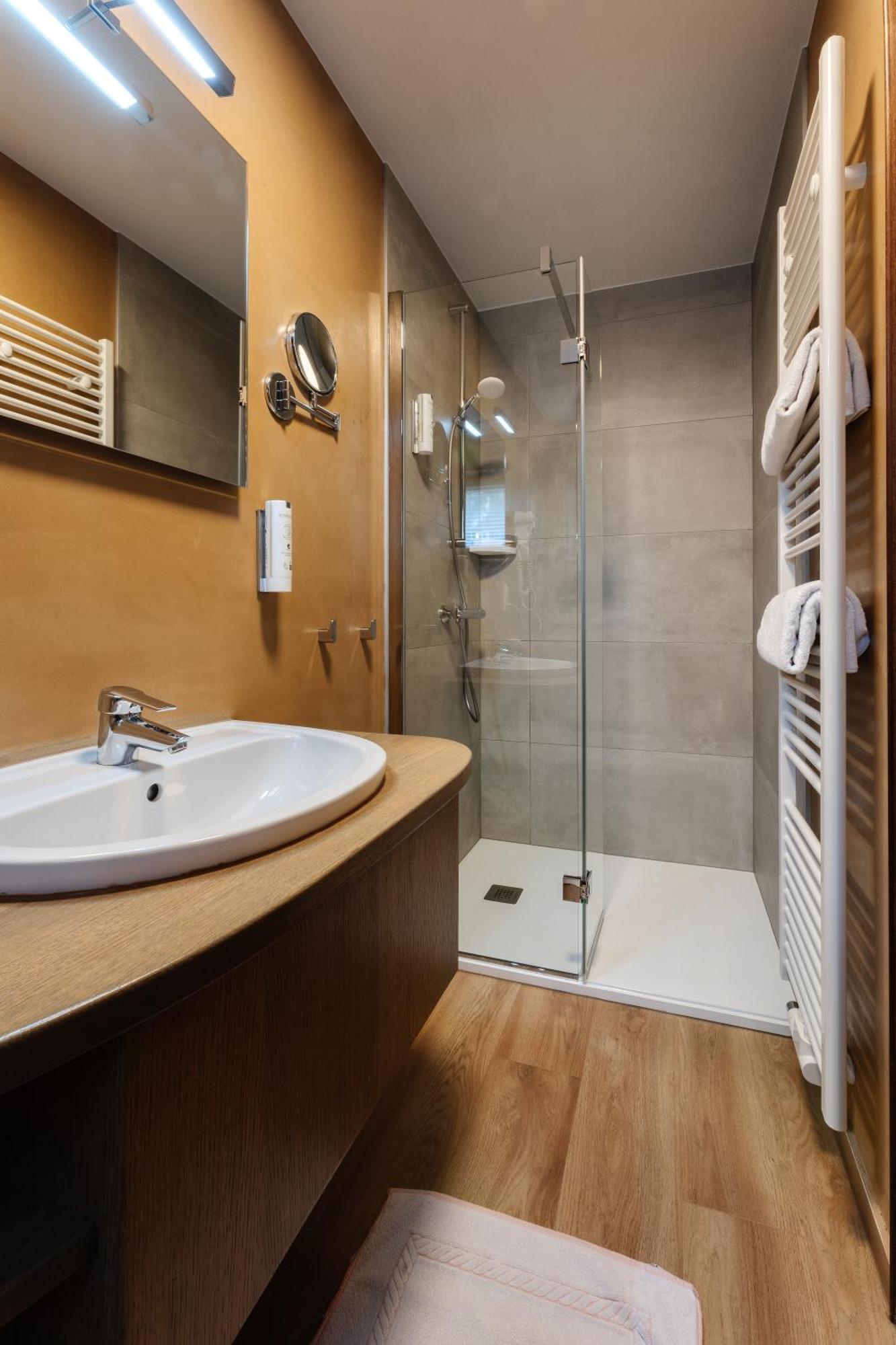 Hotel Steineweiher St. Vith エクステリア 写真