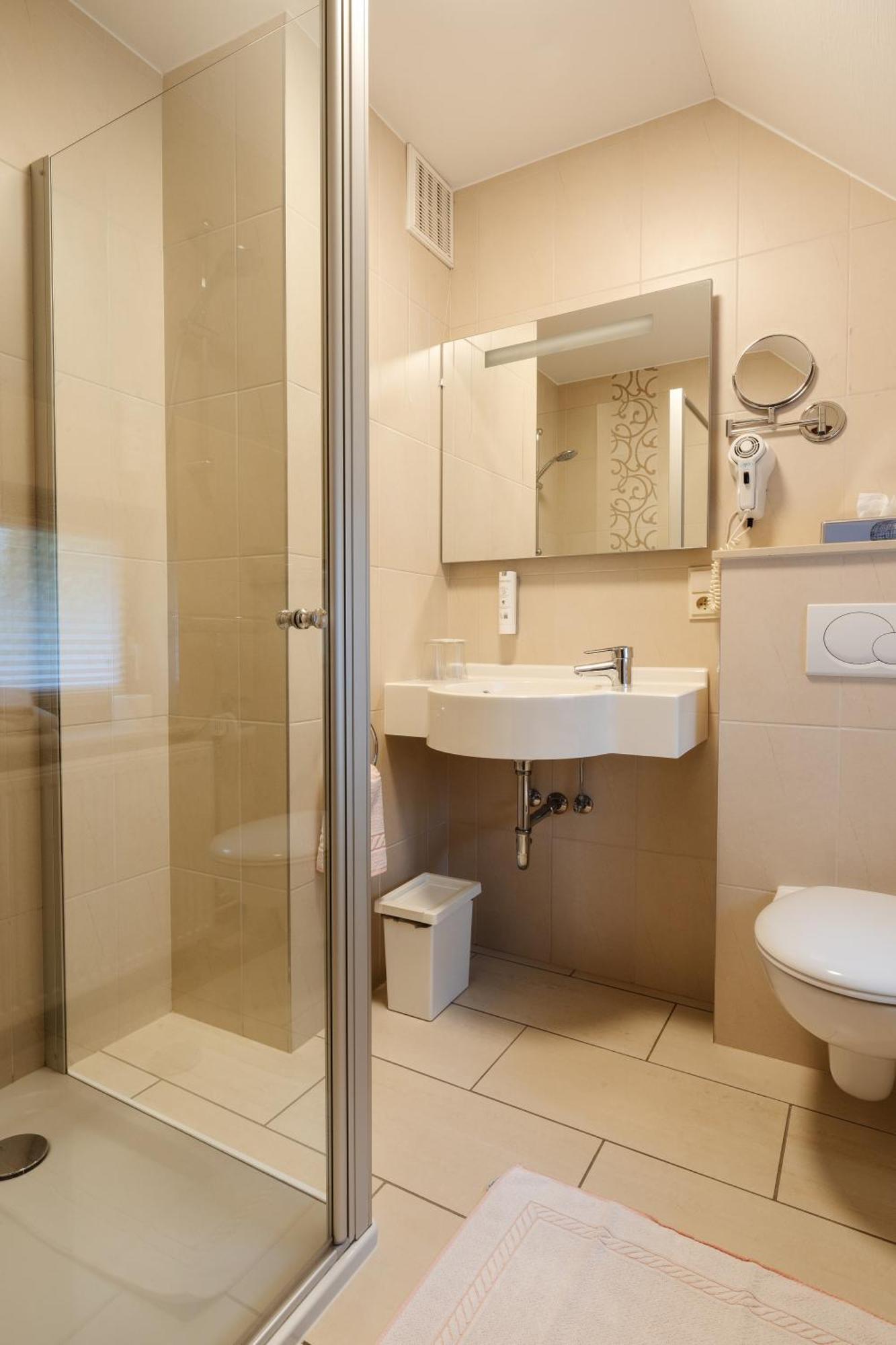 Hotel Steineweiher St. Vith エクステリア 写真