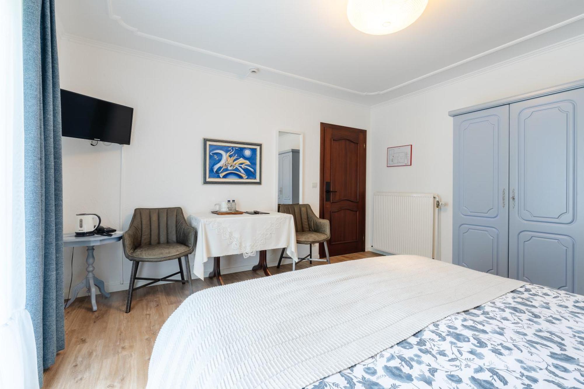 Hotel Steineweiher St. Vith エクステリア 写真